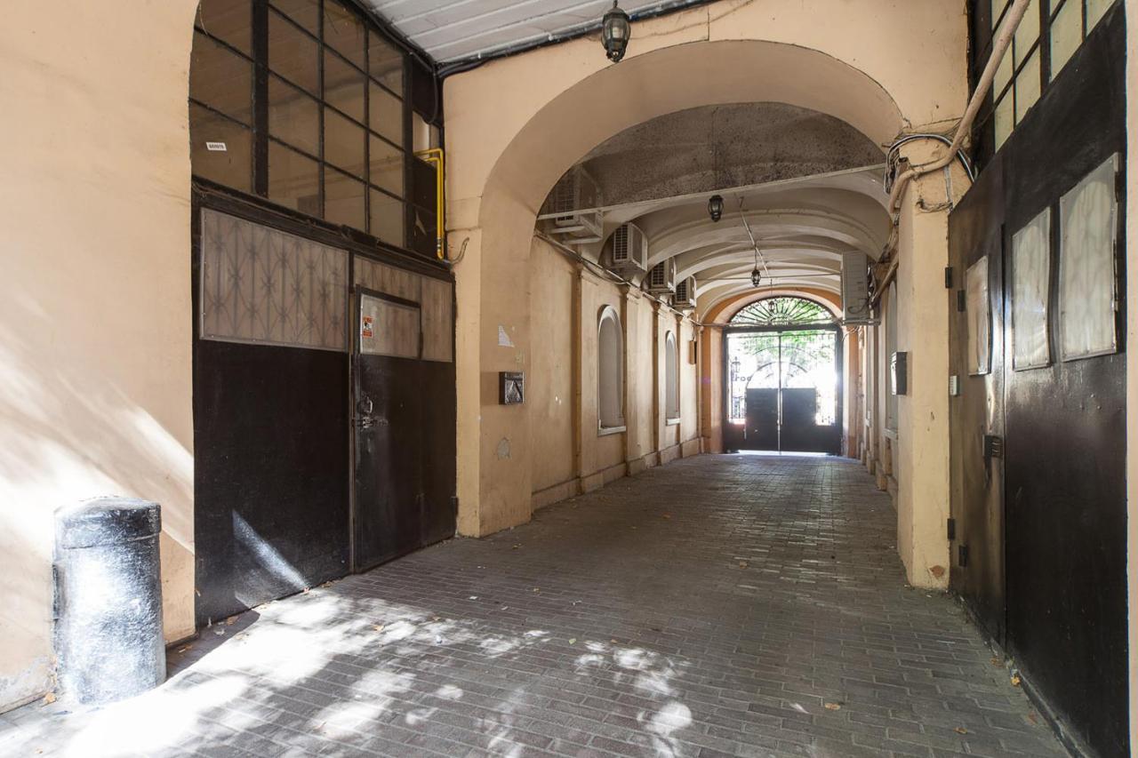 Goodrest On Deribasovskaya Apartment Odesa Exterior photo